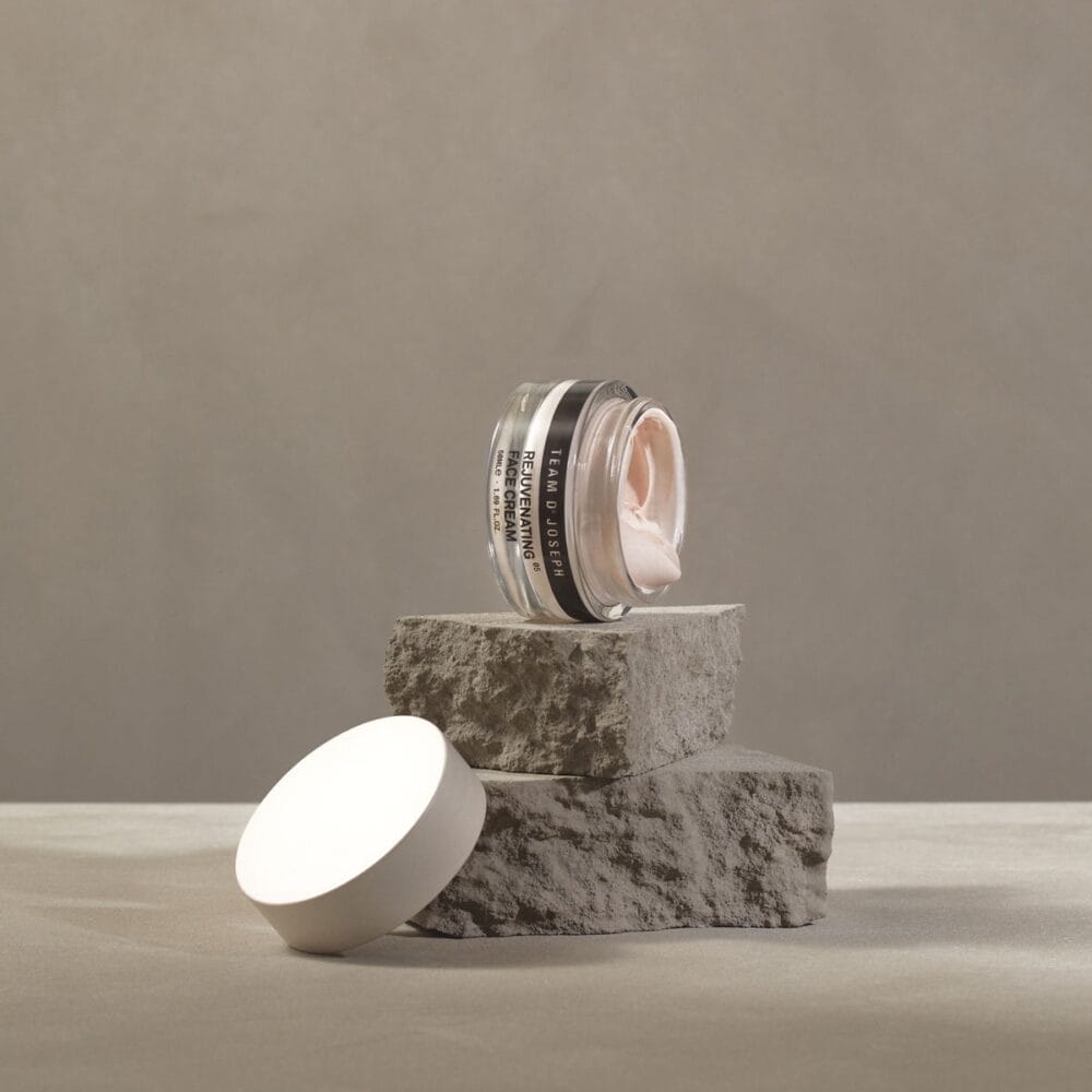 Team Dr. Joseph Rejuvenating Face Cream texture