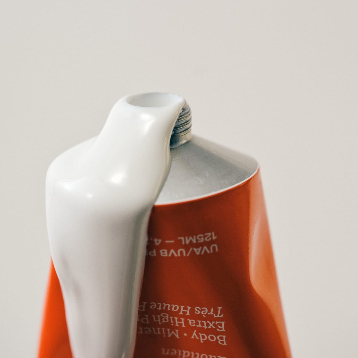 LE RUB_SPF50 ALL-DAY SUNSCREEN_Texture LE RUB_SPF50 ALL-DAY SUNSCREEN_Texture